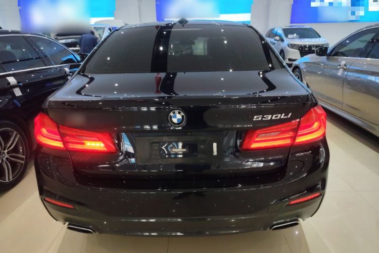 Used BMW 5 Series 2019 Restyled 525Li M Sport Package
