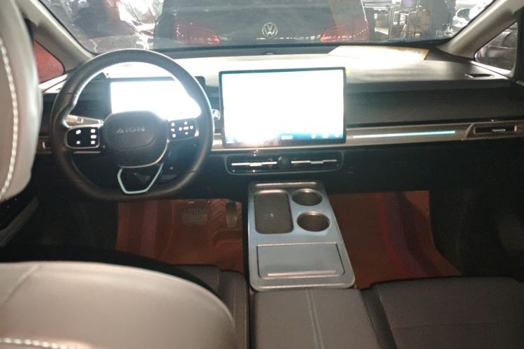 Used AION Y 2023 Plus 610 Smart Edition Ternary Lithium
