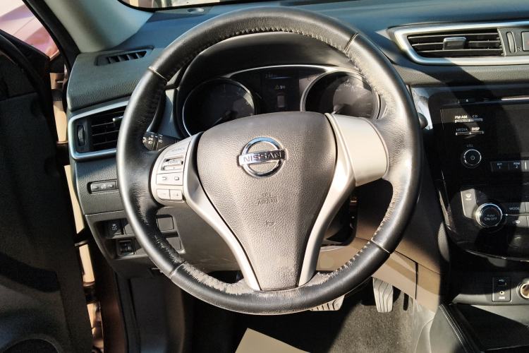 Used Nissan X-Trail 2014 2.0L CVT Comfort Edition 2WD
