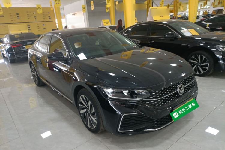 Used Volkswagen Passat 2022 330TSI Starry Elite Edition Custom Version
