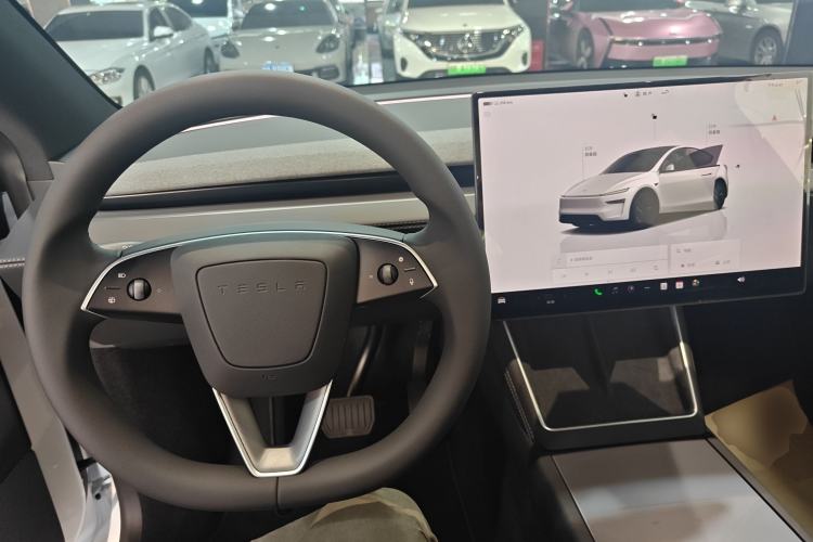 Used Tesla Model Y 2026 Rear-Drive Model