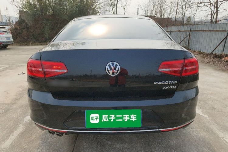 Used Volkswagen Magotan 2018 330TSI DSG Advanced Model
