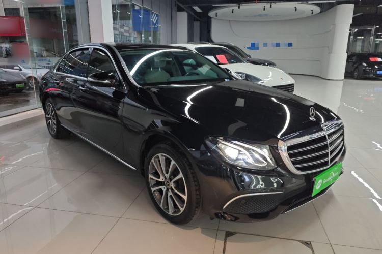 Used Mercedes-Benz E-Class 2019 E 260 L
