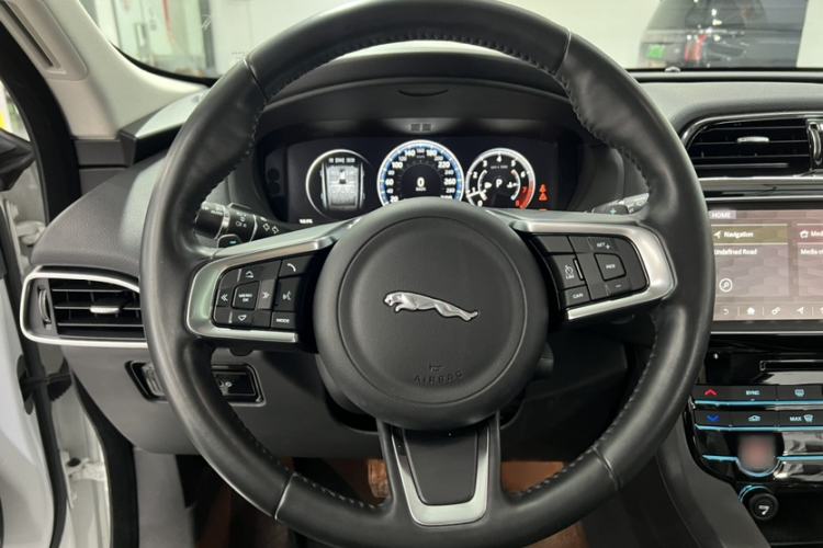 Used Jaguar F-PACE 2018 2.0T Four-Wheel Drive Urban Luxury Edition