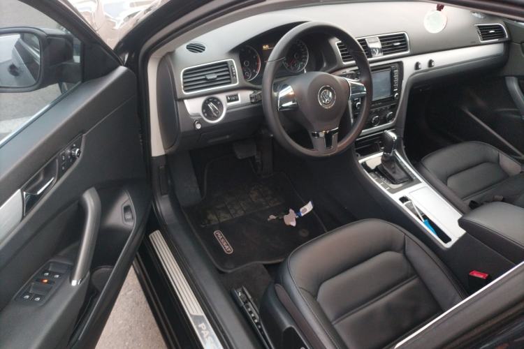 Used Volkswagen Passat 2014 1.8TSI DSG Prestige Edition
