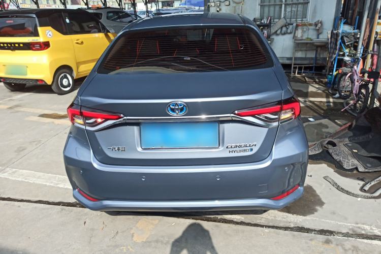 Used Toyota Corolla 2021 Dual-Motor 1.8L E-CVT Elite Edition
