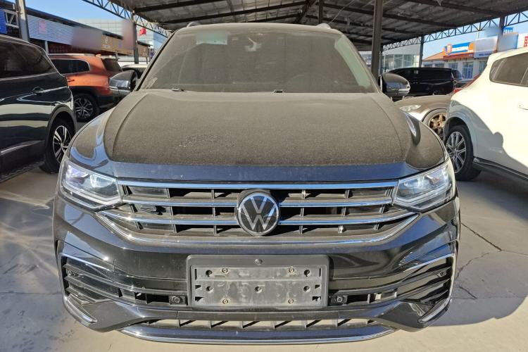 Used Volkswagen Tiguan L 2023 330TSI Automatic Two-Wheel Drive R-Line Enjoyment Edition
