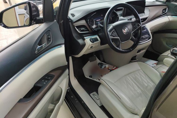 Used Buick GL8 2022 Land Business Class 652T Luxury Model
