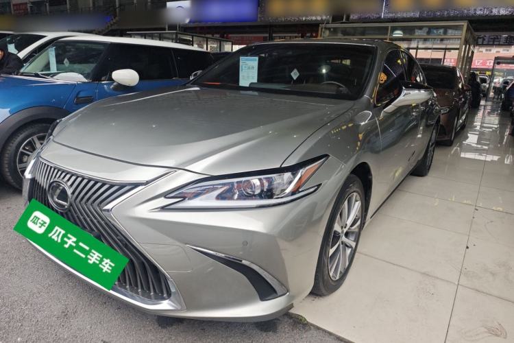 Used Lexus ES 2020 200 Excellence Edition