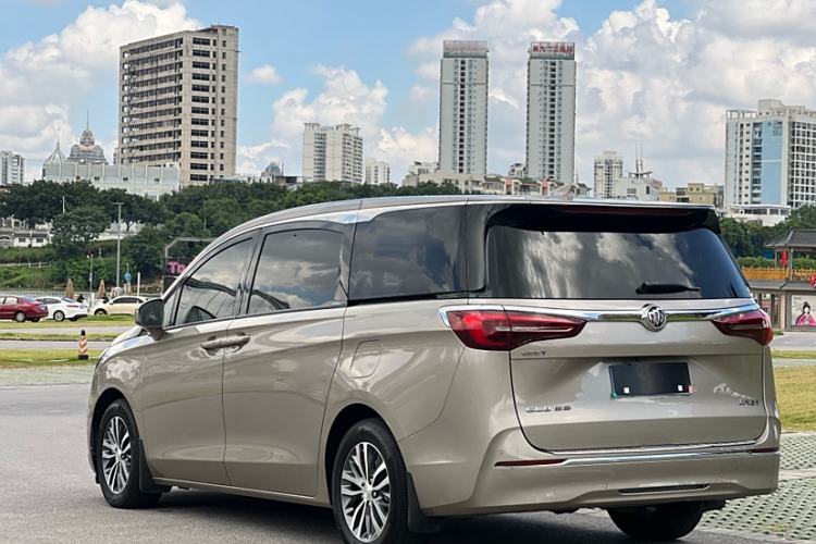 Used Buick GL8 2022 ES Landtrek 653T Comfort Edition
