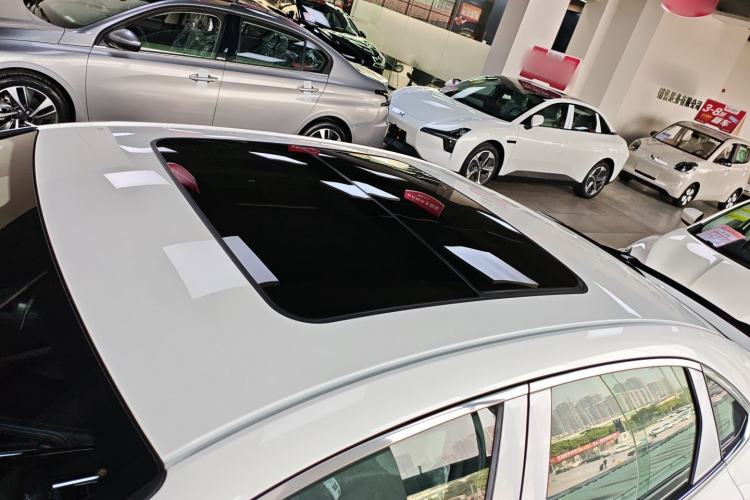 Used Geely Auto Preface 
