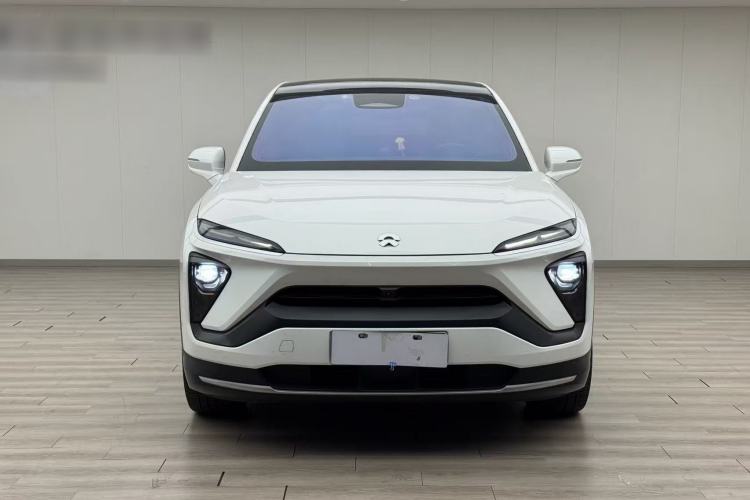 Used Nio EC6 2020 615 km Signature Edition