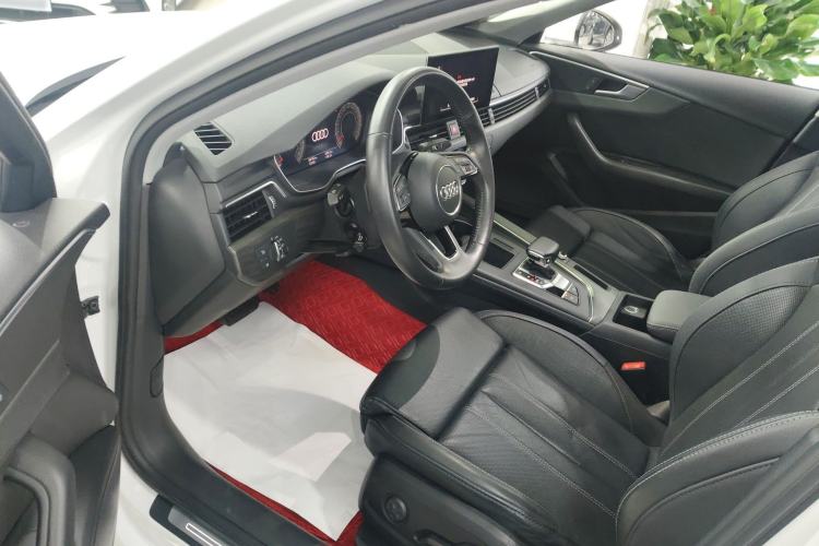 Used Audi A4L 2022 40 TFSI Fashion Dynamic Model
