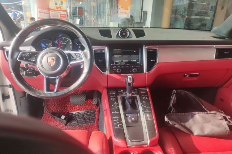 Used Porsche Macan 2014 Macan Turbo 3.6T
