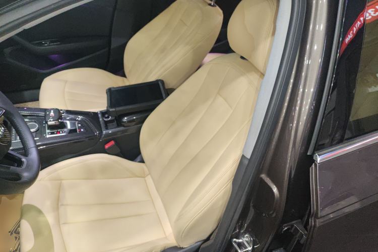 Used Audi A4L 2019 40 TFSI Ambition China VI