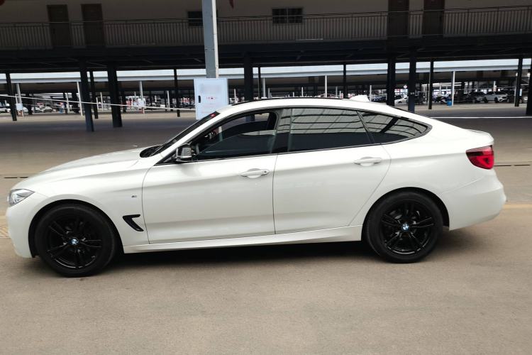 Used BMW 3 Series GT 2019 320i M Sport Night Edition
