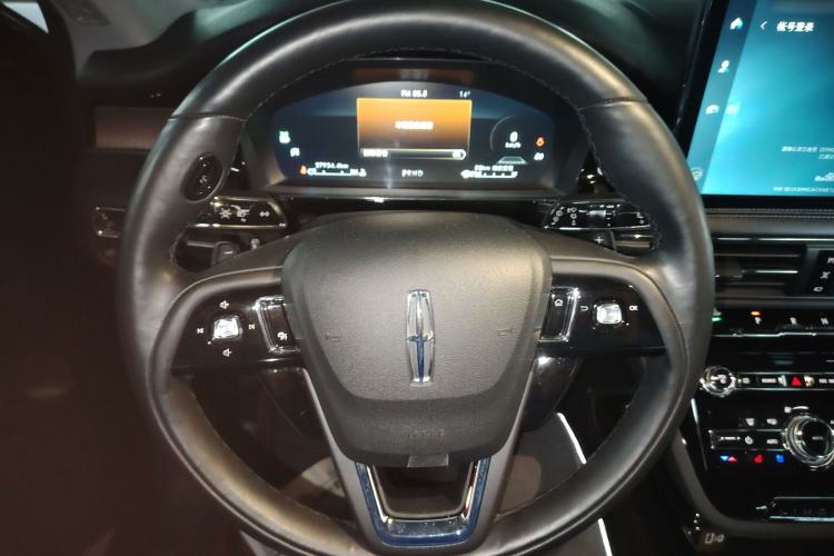 Used Lincoln Corsair 2022 2.0T Two-Wheel Drive Luxury Edition
