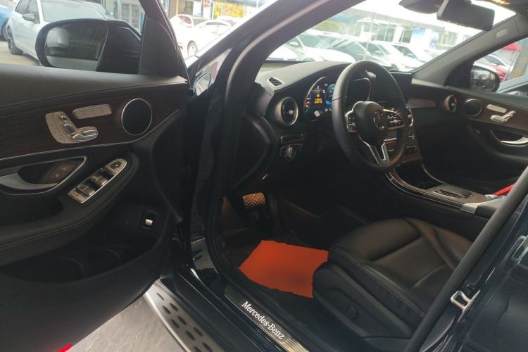 Used Mercedes-Benz GLC 2022 Refreshed GLC 300 L 4MATIC Dynamic Edition
