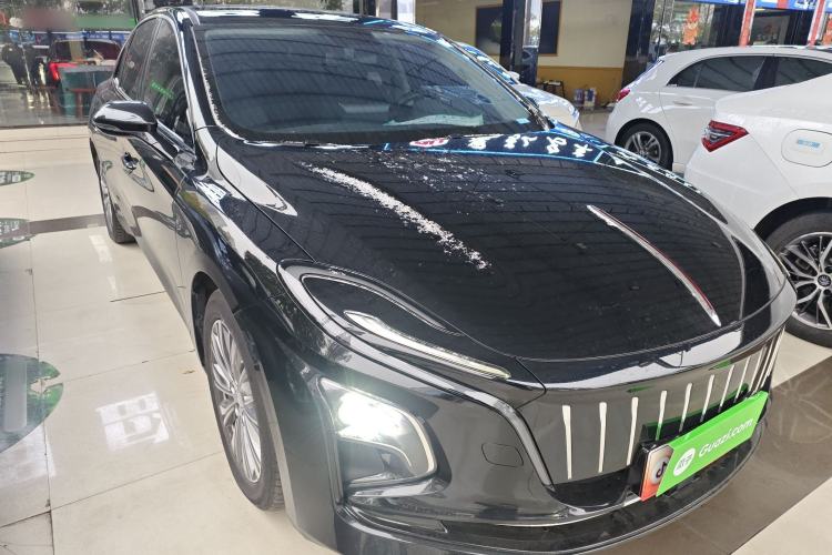 Used Hongqi E-QM5 2024 610 km PLUS
