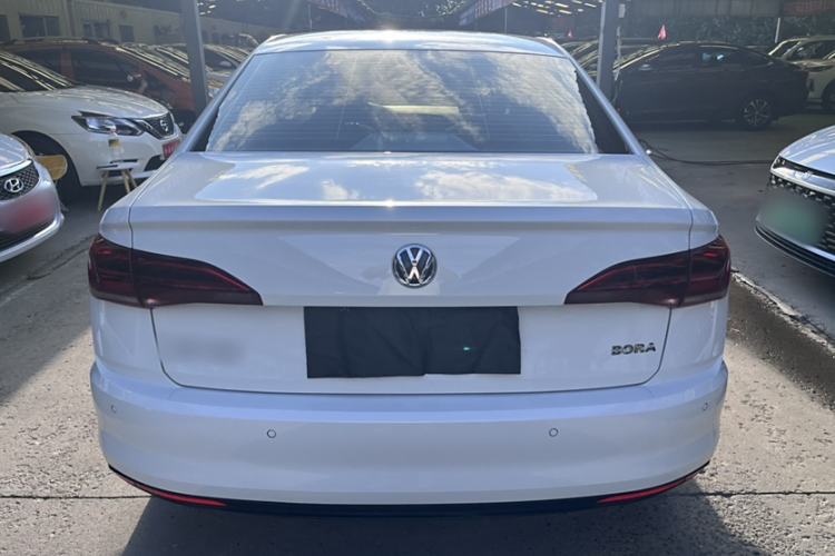 Used Volkswagen Bora 2019 1.5L Automatic Fashion Model
