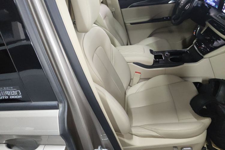 Used Buick GL8 2023 ES Lu Zun Deluxe Model
