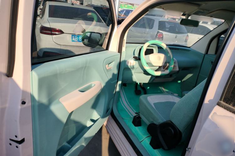 Used  uni 2025 Mildly Sweet Version 11.52 kWh