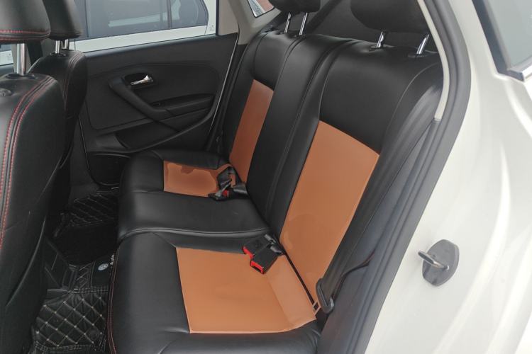 Used Volkswagen Polo 2013 1.4L Automatic Comfort Edition