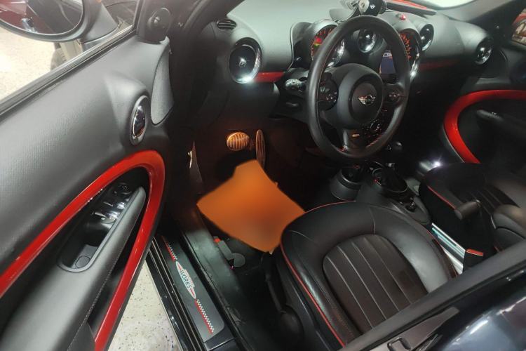 Used  JCM COUNTRYMAN 2014 1.6T JOHN COOPER WORKS ALL4
