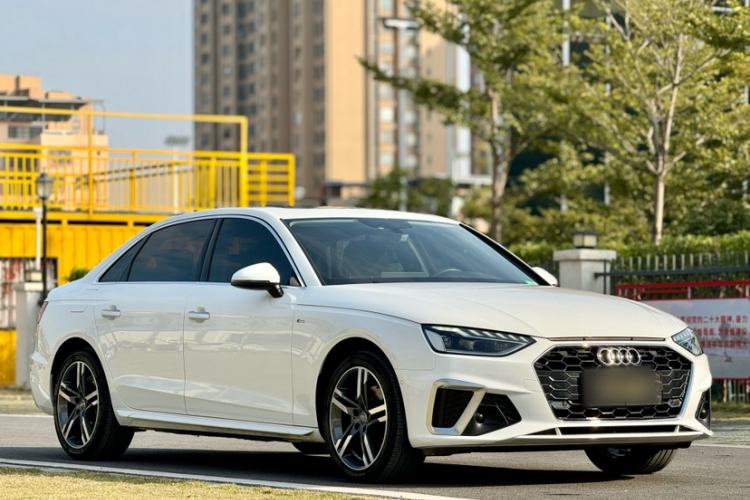 Used Audi A4L 2020 40 TFSI Luxury Dynamic Model
