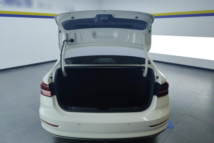 Used Volkswagen Lavida 2022 280TSI DSG Comfort Edition
