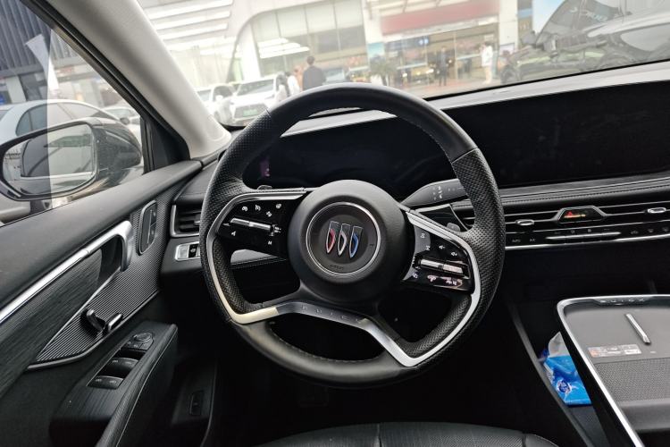 Used Buick LaCrosse 2023 28T Prestige Edition
