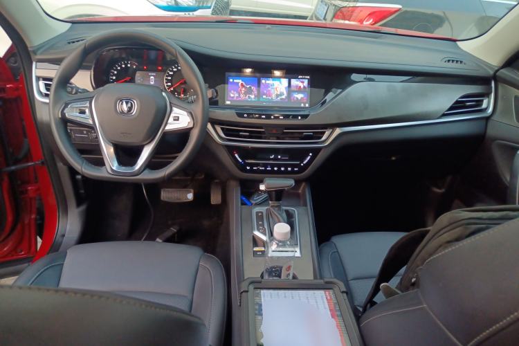 Used Changan CS35PLUS 2019 1.4T DCT Chuanlian Blue Whale Edition
