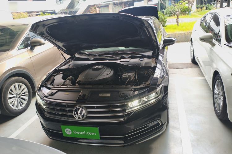 Used Volkswagen Phideon 2018 Revised Version 380TSI Two-Wheel Drive Business Edition
