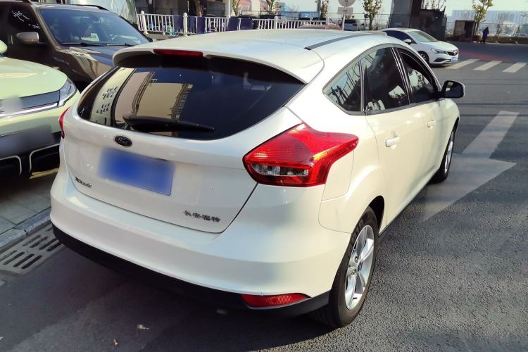 Used Ford Focus 2015 Hatchback 1.6L Automatic Comfort Model
