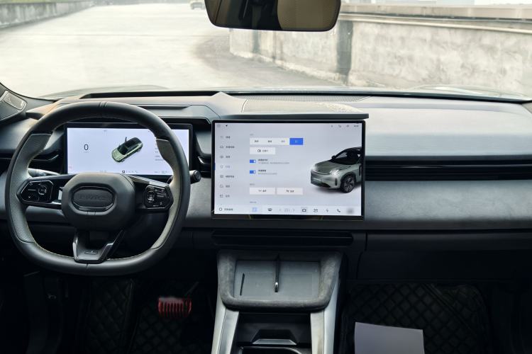 Used Lynk & Co 08 EM-P 2023 220km All-Wheel-Drive Performance Halo
