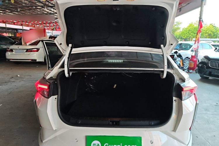 Used Dongfeng Aeolus Yixuan 2020 230T Automatic Advanced Edition
