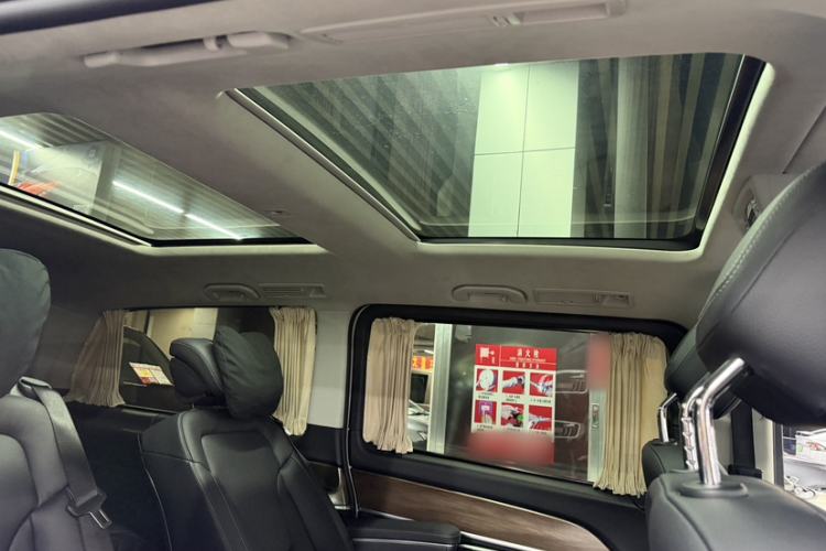 Used Mercedes-Benz V-Class 2021 V 260 L Long-wheelbase Luxury Edition