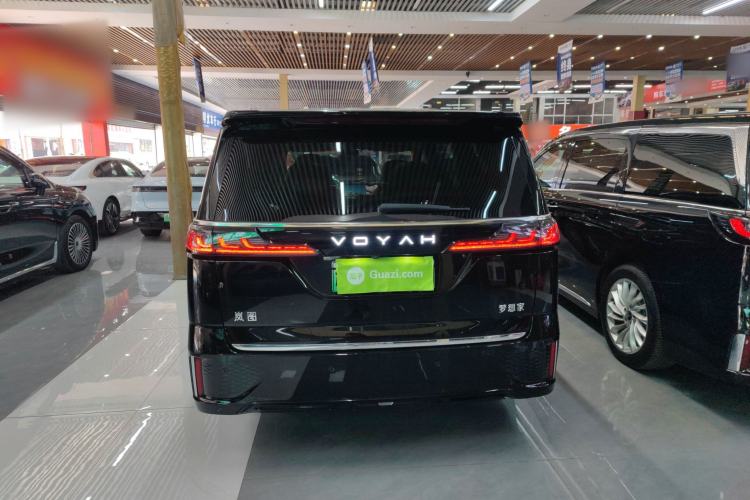 Used VOYAH Dream 2025 PHEV Four-Wheel Drive Prestige Kunpeng Edition