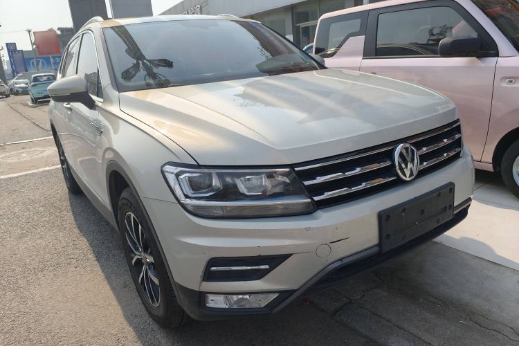 Used Volkswagen Tiguan L 2018 330TSI Automatic Two-Wheel Drive Luxury Edition