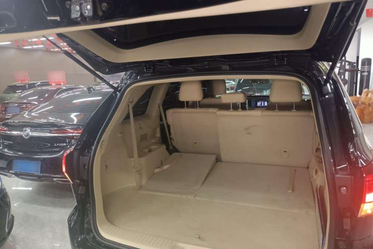 Used Toyota Highlander 2018 2.0T Two-Wheel Drive Elite Edition 7 Seats China VI Standard
