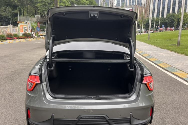 Used Lynk & Co 03 2021 2.0TD Automatic Trendy Champion Edition
