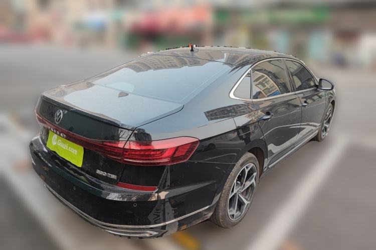 Used Volkswagen Passat 2023 330TSI Starry Elite Edition
