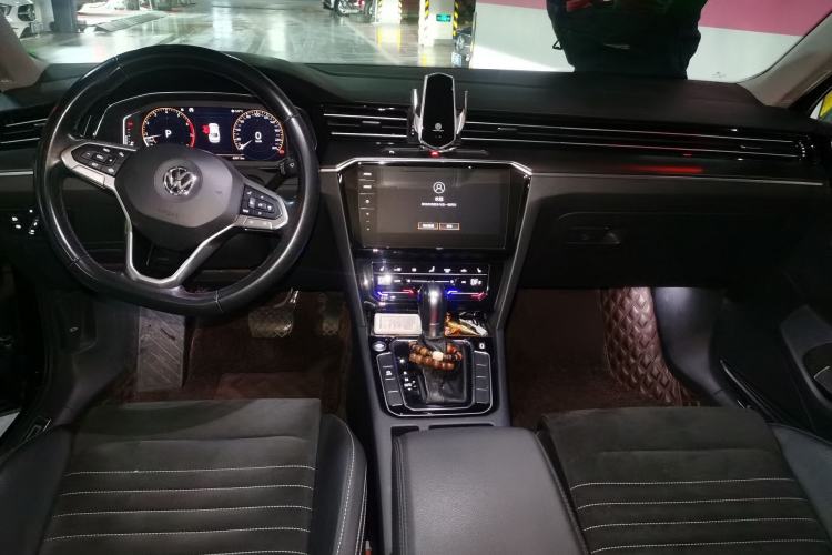 Used Volkswagen Magotan 2020 330TSI DSG Luxury Edition
