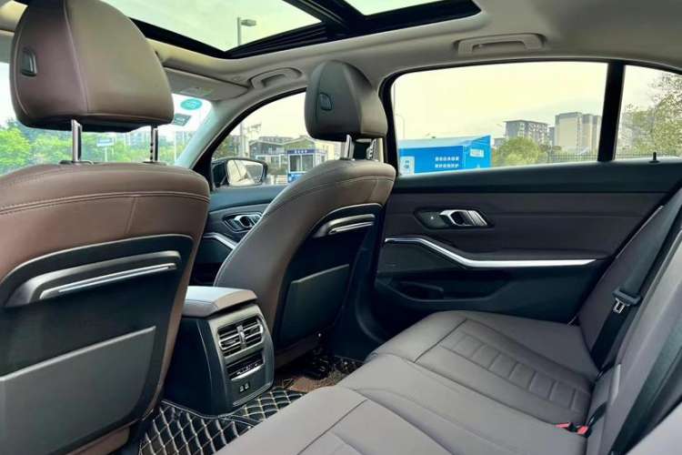 Used BMW 3 Series 2020 Facelifted 325Li M Sport Night Edition Package
