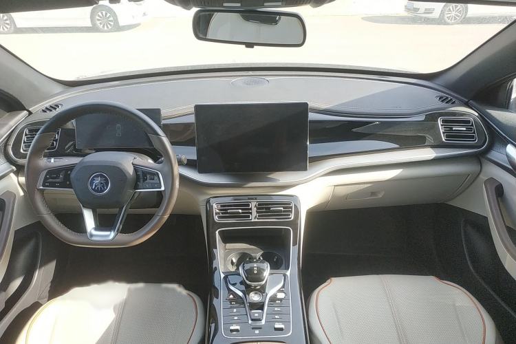 Used BYD Qin PLUS 2023 Champion Edition DM-i 120KM Beyond Model
