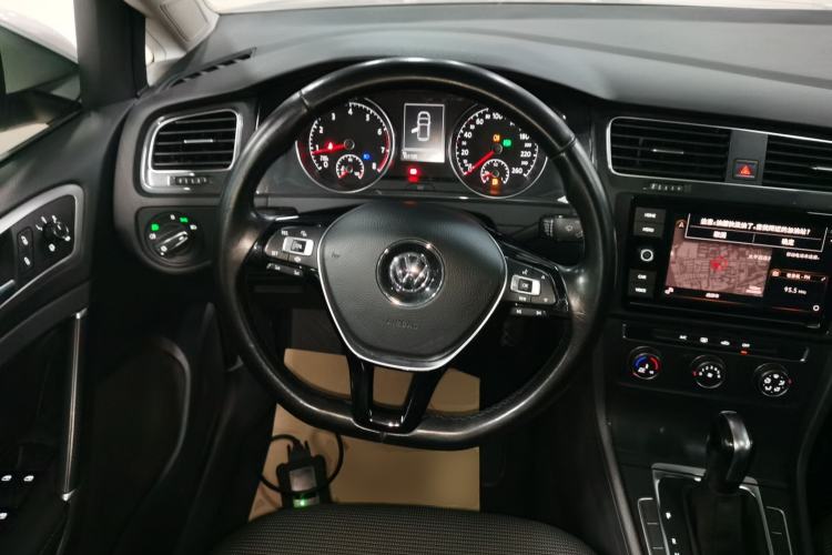 Used Volkswagen Golf 2019 1.6L Automatic Comfort Model China V Standard
