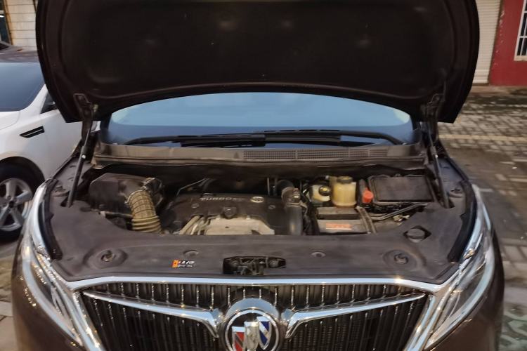 Used Buick GL8 2017 ES 28T Comfort Model China V Standard
