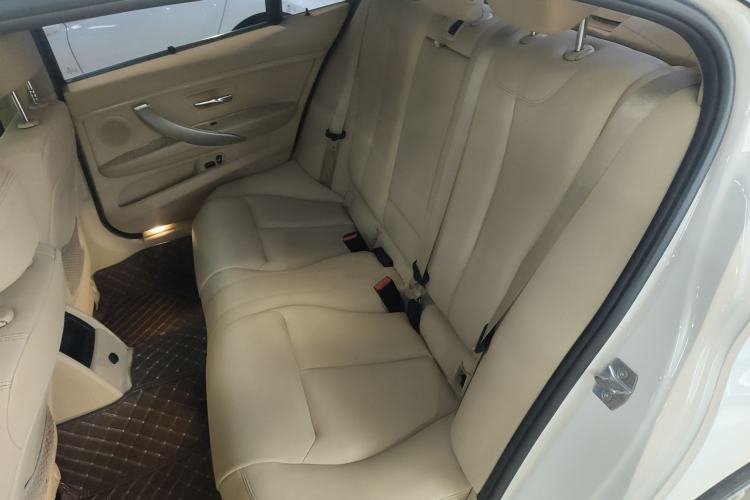 Used BMW 3 Series 2015 316Li Fashion Model
