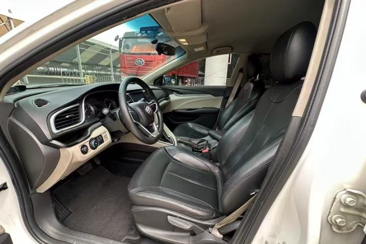 Used Buick GT 2017 15N Automatic Entry-Level Trim
