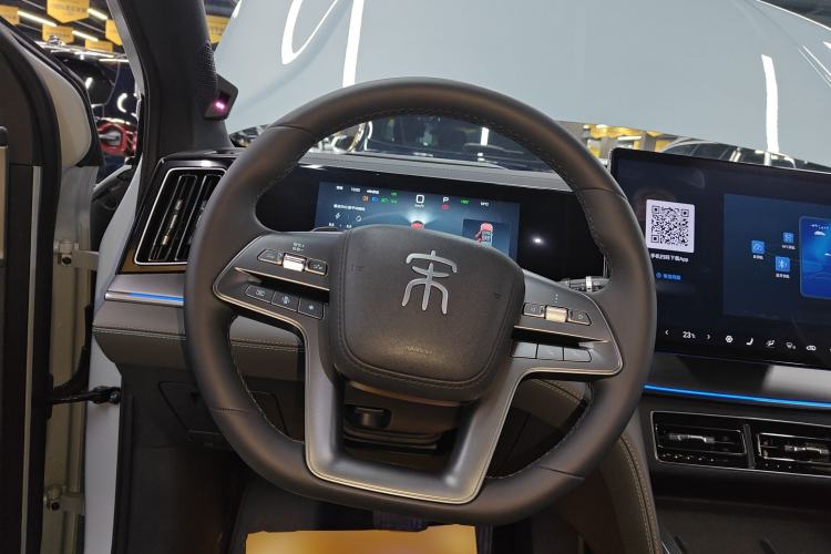 Used BYD Song L DM-i 2025 Intelligent Driving Version 112 km Beyond-Range Type
